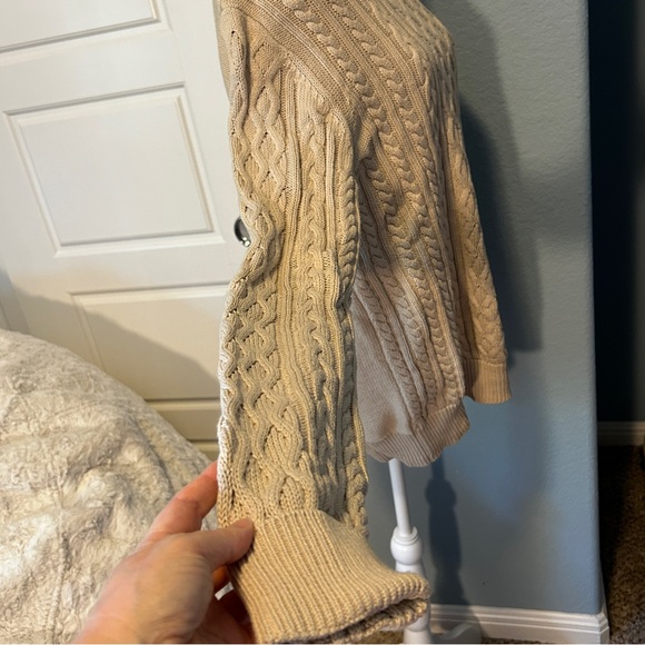 ST. JOHN’S BAY Cream Cable Knit Fisherman’s Sweater M - Picture 6 of 6